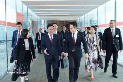 Член Политбюро, Постоянный член Секретариата ЦК КПВ Чан Кам Ту начал официальный визит в Сингапур