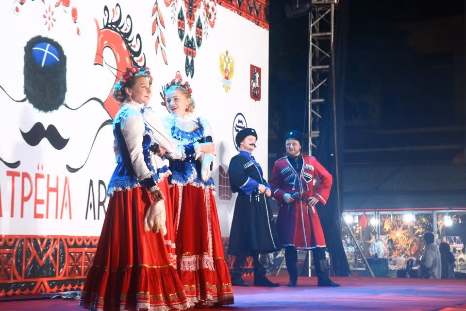Выступление популярного Московского казачьего хора и ансамбля «Матрена Арт».