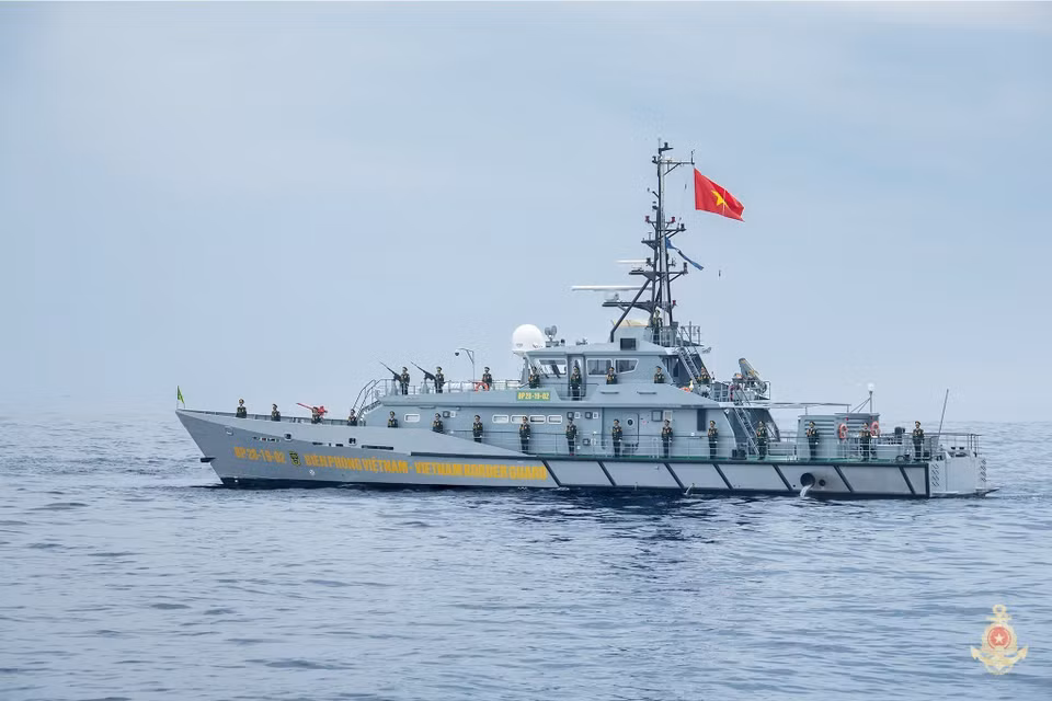 Эскадра кораблей Пограничных войск принимает участие в морском параде. Фото: ВИА.