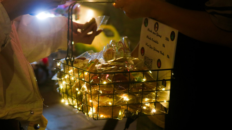 Рождественские подарки, такие как сладости, пользовались большой популярностью у детей.