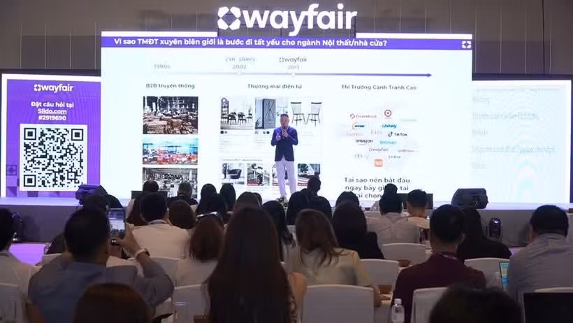 Саммит Wayfair Global Selling Vietnam Summit 2026 привлек более 200 ведущих производителей и экспортеров Вьетнама. (Фото: VietnamPlus) 