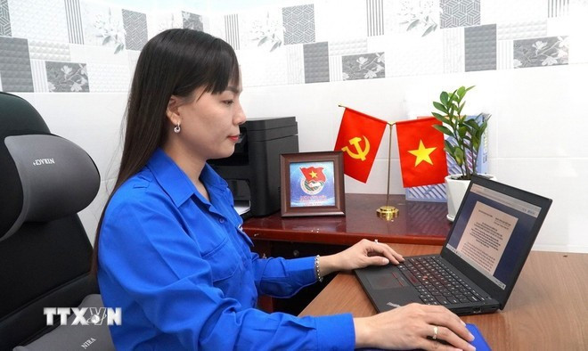 Нгуен Тхи Чук Фыонг, заместитель председателя Комитета Отечественного фронта Вьетнама и секретарь Коммунистического союза молодежи Хо Ши Мина специальной зоны Киенкхай. (Фото: ВИA) 2.jpg