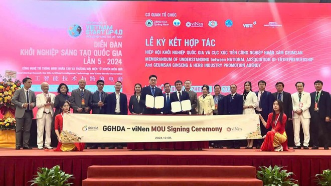 Vietnam Startup 2024 предоставляет возможность соединить стартапы с инвесторами, инвестиционными фондами и экспертами как на внутреннем, так и на международном рынках, открывая новые двери для развития. (Фото: VietnamPlus) 2-1281.png