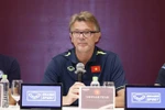 Тренер сборной Вьетнама U23 Филипп Трусье выступает на пресс-конференции. (Фото: ВИА)