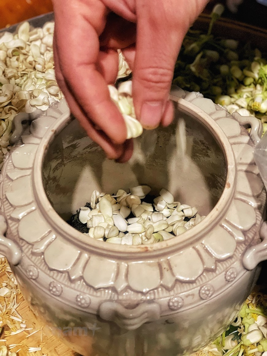 Мастер научит ароматизировать зеленый чай цветами помело ảnh 13 Мастер научит ароматизировать зеленый чай цветами помело ảnh 13