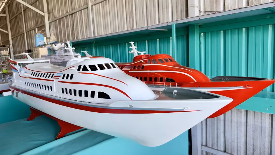 Недавно построенная модель высокоскоростного морского судна. (Фото: ВИA)