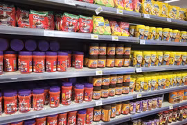 Продукты на основе какао на полках одного из супермаркетов. Фото: ВИА.