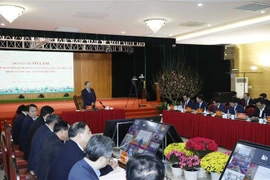 Генеральный секретарь То Лам выступает на рабочей встрече. (Фото: ВИА).