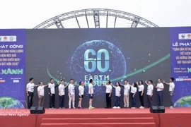 Церемония запуска кампании «Все население практикует эффективное использование энергии в ответ на Час Земли 2026» под девизом «Зелёные инновации - зелёное будущее», состоявшаяся в Ханое 21 марта 2026 года. (Фото: ВИА)