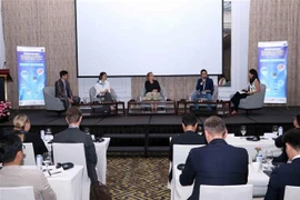 Пленарная сессия на тему «Цифровой суверенитет и технологии в эпоху облачных вычислений и искусственного интеллекта». (Фото: ВИА).