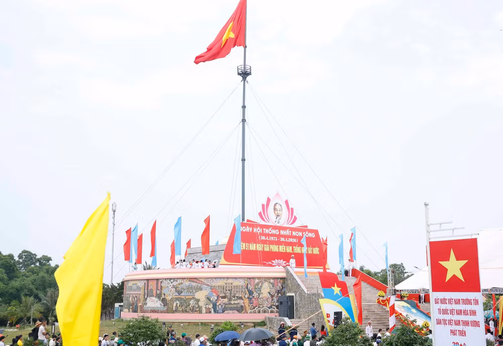 2-8762.jpg
