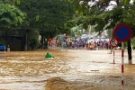 Улицы в квартале Тхукфан (провинция Каобанг) погрузились под воду из-за сильного наводнения (Фото: ВИА)