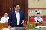 Премьер-министр Фам Минь Тьинь провёл рабочую встречу с Постоянным бюро провинциального парткома Тэйниня (Фото: ВИА)