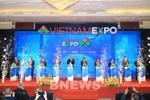 Церемония перерезания ленточки в честь открытия Vietnam Expo 2025 (Фото: ВИА)