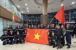 Вьетнамская спасательная группа Министерства общественной безопасности прибывала в Мьянму вечером 30 марта (Фото опубликовано ВИА)