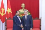 Генсекретарь То Лам принял г-на Гаутама Адани, Президента индийского промышленного концерна Adani (Фото: ВИА)