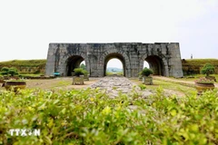 Южные ворота цитадели династии Хо. (Фото: ВИА) 