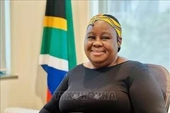 Посол Южно-Африканской Республики во Вьетнаме Вуйисва Тулело (Фото: ВИА).