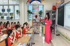 Один из классов начальной школы Хонггай провинции Куангнинь. (Фото: baoquangninh.vn) 