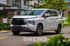 Mitsubishi Xpander сохранил позицию самого продаваемого автомобиля с традиционным бензиновым двигателем в апреле 2026 года. Общий объем продаж достиг 1 273 единиц. (Фото: BNEWS/ВИА) 