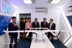 CT Innovation Hub 4.0 демонстрирует различные модели беспилотных летательных аппаратов (БПЛА). Иллюстративное фото: ВИА.