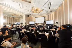 На мероприятии, посвященном презентации отчета Всемирного банка по экономике Вьетнама. (Фото: ВИA)