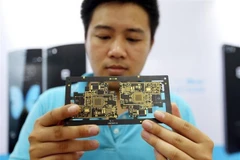 Карта цепочки добавленной стоимости электронной и электротехнической промышленности содержит углублённый анализ, отбор и систематизацию информации о 742 компаниях, работающих в семи ключевых сегментах отрасли. (Фото: ВИА) 