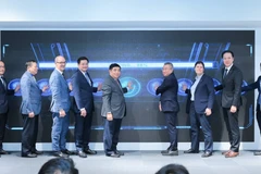 Участники церемонии запуска Центра передового опыта по цифровым двойникам и искусственному интеллекту. (Фото: ВИА).