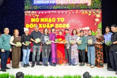 Вьетнамцы в отдалённом регионе России встречают Тэт соревнованием по приготовлению баньчынга