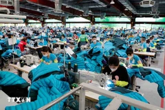 Пошив продукции на экспорт в США и ЕС на фабрике Maxport Garment Company. (Фото: ВИА)