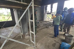 Силы оперативно строят дома для жителей, пострадавших от стихийных бедствий. (Фото: ВИА)