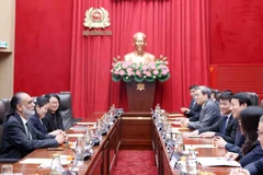 Генерал Лыонг Там Куанг, министр общественной безопасности, принимает заместителя Генерального секретаря ООН, посланника Генерального секретаря ООН по вопросам технологий Амандепа Сингха Гилла. Фото: ВИА