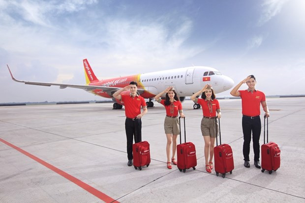 Vietjet предлагает 550 000 рекламных билетов на празднование Дня освобождения столицы ảnh 1 Vietjet предлагает 550 000 рекламных билетов на празднование Дня освобождения столицы ảnh 1