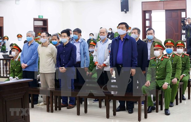 “Этаноловое дело в Футхо”: бывшему руководителю PetroVietnam грозит до 13 лет тюрьмы ảnh 1 “Этаноловое дело в Футхо”: бывшему руководителю PetroVietnam грозит до 13 лет тюрьмы ảnh 1