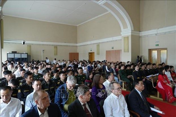 Молодёжь Вьетнама в Санкт-Петербурге продолжает традицию Дня поминовения королей Хунгов ảnh 1