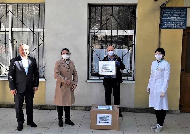 Эпидемия COVID-19: Компания вьетнамца в Молдове подарила власти 600 тестов для диагностики COVID-19 ảnh 1 Эпидемия COVID-19: Компания вьетнамца в Молдове подарила власти 600 тестов для диагностики COVID-19 ảnh 1