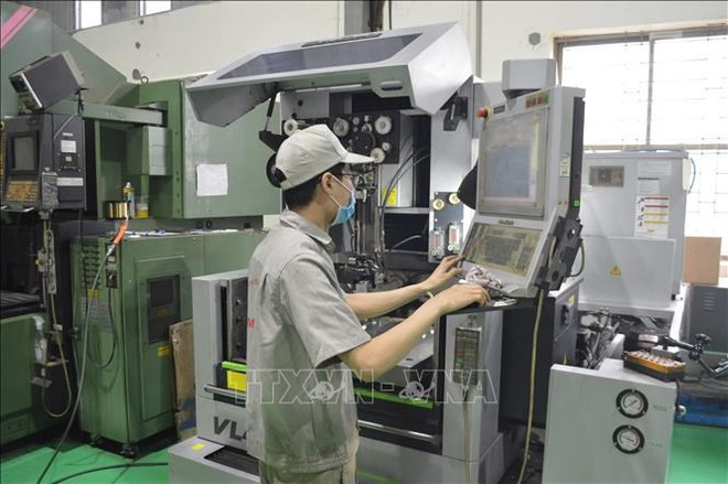 Экономика Ханоя демонстрирует эффективное восстановление ảnh 2 Экономика Ханоя демонстрирует эффективное восстановление ảnh 2