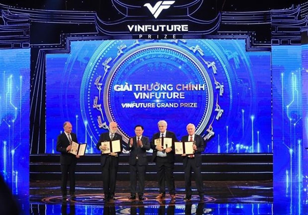 Премия VinFuture 2022 была присуждена 9 новаторам ảnh 2 Премия VinFuture 2022 была присуждена 9 новаторам ảnh 2