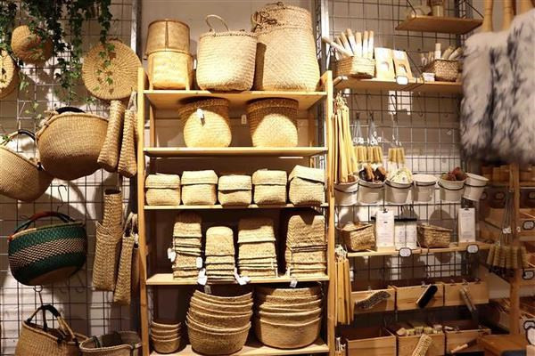 Вьетнамские экологически чистые изделия ручной работы привлекают бельгийских потребителей ảnh 1 Вьетнамские экологически чистые изделия ручной работы привлекают бельгийских потребителей ảnh 1