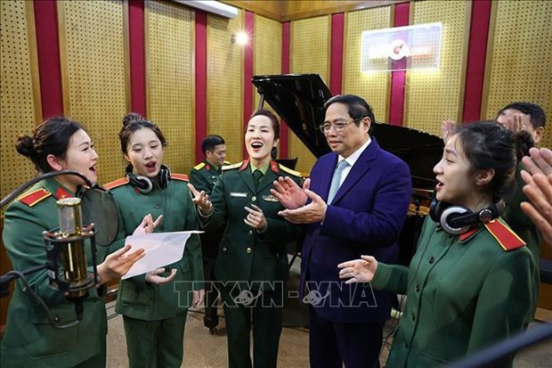 Премьер-министр попросил Военный университет культуры и искусств внести больший вклад в развитие национальной культуры ảnh 1