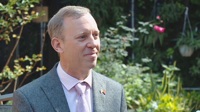 Посол Великобритании во Вьетнаме: Я впечатлен обязательствами Вьетнама на COP26 ảnh 1 Посол Великобритании во Вьетнаме: Я впечатлен обязательствами Вьетнама на COP26 ảnh 1