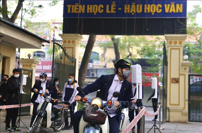 Премьер-министр попросил «молниеносно» провести вакцинацию третьей дозой для людей ảnh 2 Премьер-министр попросил «молниеносно» провести вакцинацию третьей дозой для людей ảnh 2