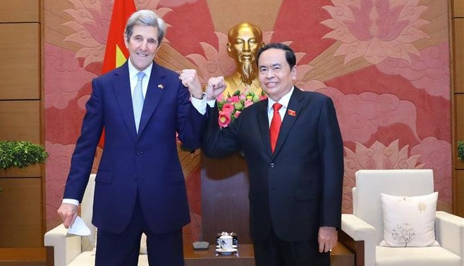 Укрепление сотрудничества Вьетнама и США в выполнении обязательств по COP26 ảnh 1 Укрепление сотрудничества Вьетнама и США в выполнении обязательств по COP26 ảnh 1