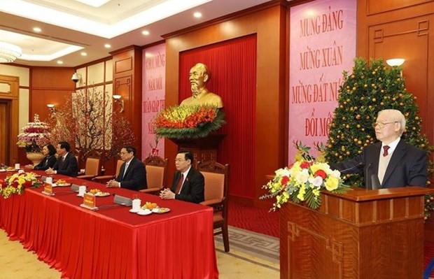 Генеральный секретарь Нгуен Фу Чонг поздравил действующих и бывших руководителей с наступающим Тэтом ảnh 1 Генеральный секретарь Нгуен Фу Чонг поздравил действующих и бывших руководителей с наступающим Тэтом ảnh 1