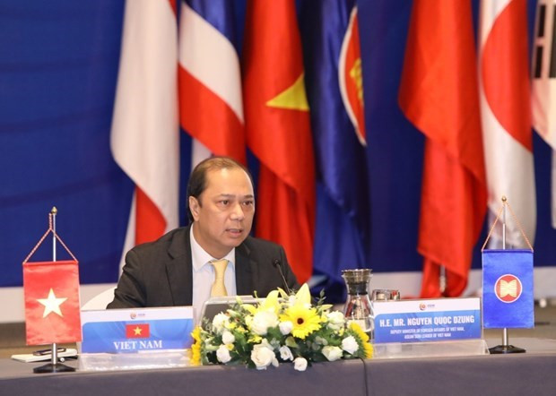 Заместитель министра иностранных дел председательствует на встрече старших должностных лиц АСЕАН+3 ảnh 1 Заместитель министра иностранных дел председательствует на встрече старших должностных лиц АСЕАН+3 ảnh 1