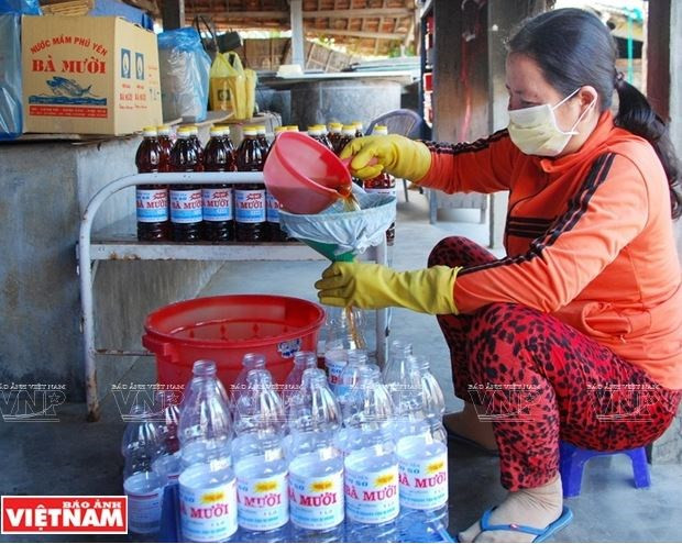 Продвижение ценностей рыбного соуса провинции Фуйен - культурного наследия Вьетнама ảnh 2