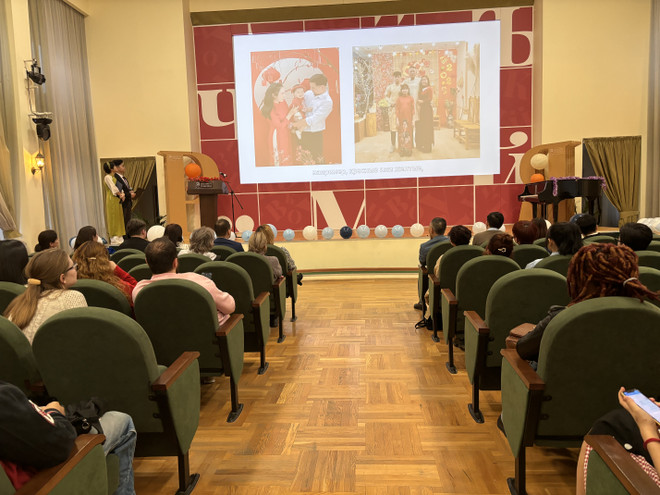 Как встречают Тэт вьетнамские студенты в Институте русского языка им. Пушкина ảnh 3 Как встречают Тэт вьетнамские студенты в Институте русского языка им. Пушкина ảnh 3