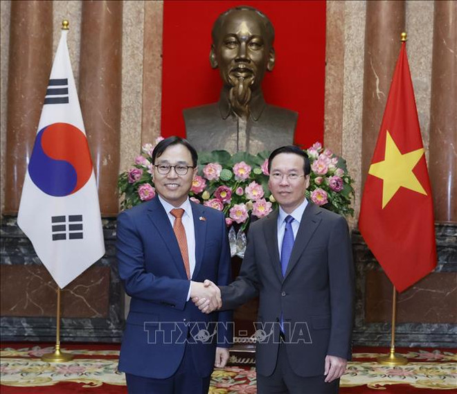 Президент Во Ван Тхыонг принял верительные грамоты послов Ирландии, Италии, Кореи, Литвы ảnh 3 Президент Во Ван Тхыонг принял верительные грамоты послов Ирландии, Италии, Кореи, Литвы ảnh 3