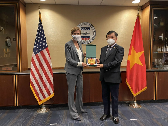 Вьетнам и США сотрудничают в преодолении последствий войны ảnh 2