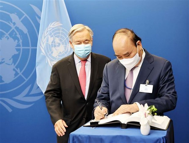 Вьетнам всегда поддерживает центральную роль ООН ảnh 3